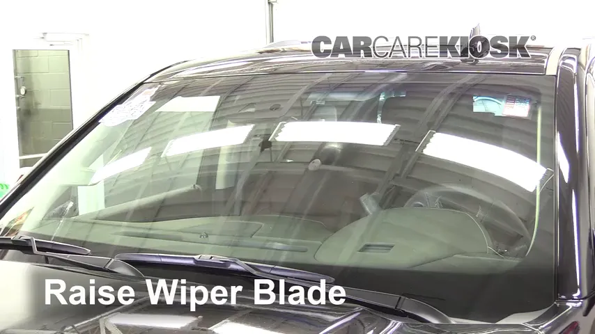 2018 Chevrolet Tahoe Premier 6.2L V8 FlexFuel Escobillas de limpiaparabrisas delantero